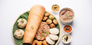 Rava Dosa: A Crisp and Flavorful South Indian Favorite Rava dosa