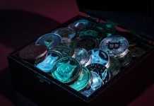 Late-Night Crypto Scrolls, Bad Trades, and the Weird Comfort of Reading Crypto News cryptonewsinghts
